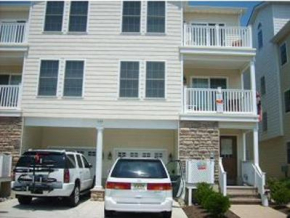 Fountain Motel Townhouse with Shared Pool